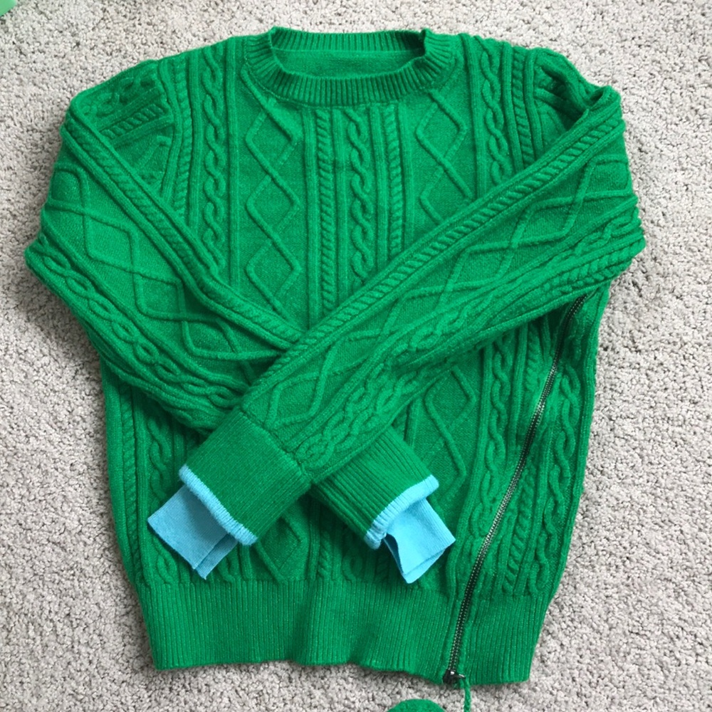 Pullover Sweater - image 1
